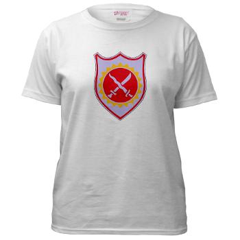 2B4FAR - A01 - 04 - DUI - 2nd Battalion - 4th FA Regiment - Women's T-Shirt