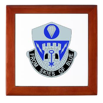 2BCT2BSTB - M01 - 03 - DUI - 2nd Bde - Special Troops Bn Keepsake Box - Click Image to Close