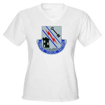 3BSTB - A01 - 04 - DUI - 3rd Bde - Special Troops Bn Women's V-Neck T-Shirt