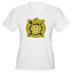 4B9IR - A01 - 04 - DUI - 4th Battalion - 9th Infantry Regiment Women's V-Neck T-Shirt